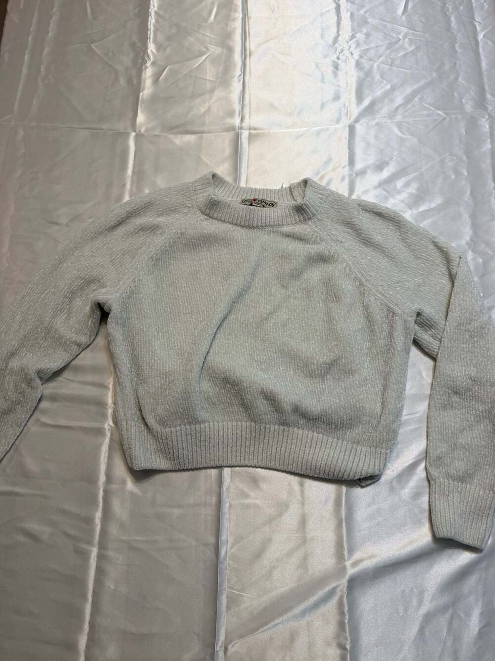 Love Change Italy Light Grey Chenille Knit Cropped Crewneck Sweater